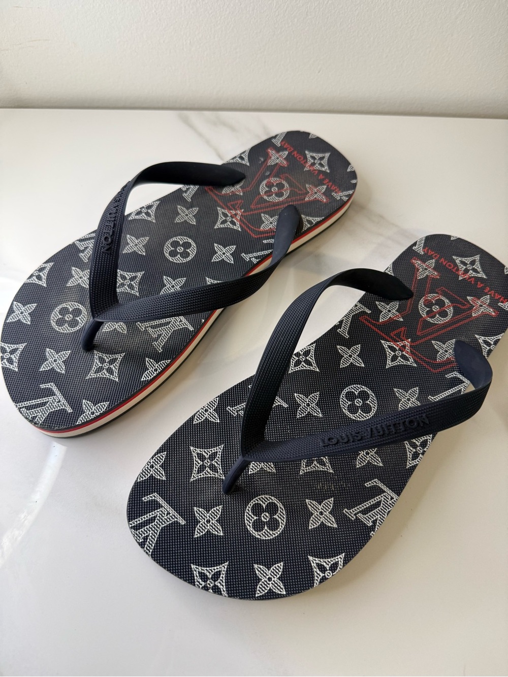 Louis Vuitton “Have A Vuitton Day” Monogram Rubber Thong Sandals - Rare size 7